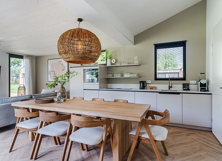 Guest house 420245 - Bungalow Hart van Brabant - 8-persoons lodge | 8B