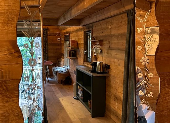 Veranda with hot tub at Huisje in Oisterwijk, vacation home in the Heart of Brabant.