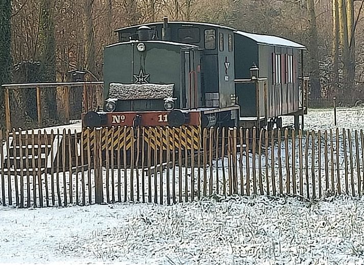 Compacte keuken in Vakantiehuisje in Liempde, Noord Brabant, met alles wat je nodig hebt voor een comfortabel verblijf.