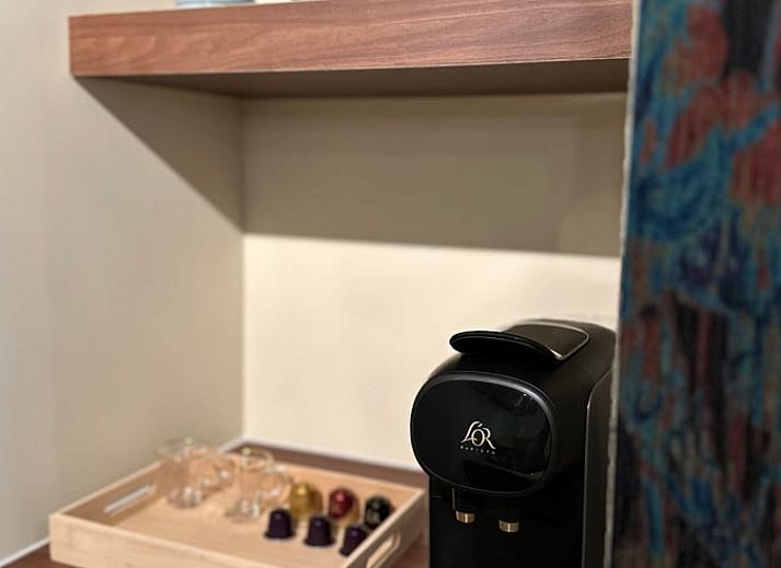 Moderne badkamer in Huisje in Moergestel, vakantiewoning in Hart van Brabant, Noord Brabant.