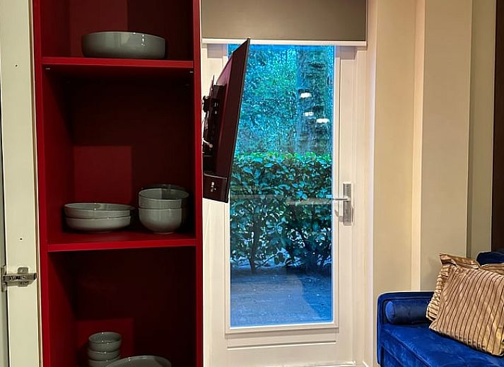 Moderne badkamer in Huisje in Moergestel, vakantiewoning in Hart van Brabant, Noord Brabant.