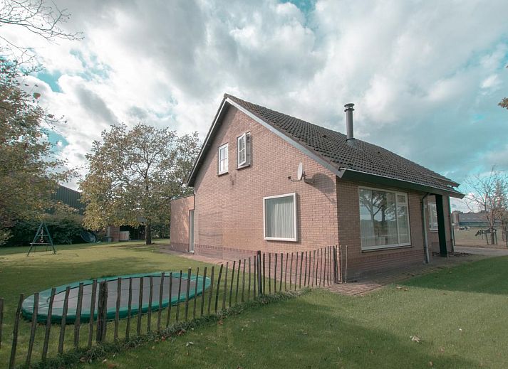 By Romme vakantiehuis in Diessen, Noord Brabant met ruime tuin en terras.