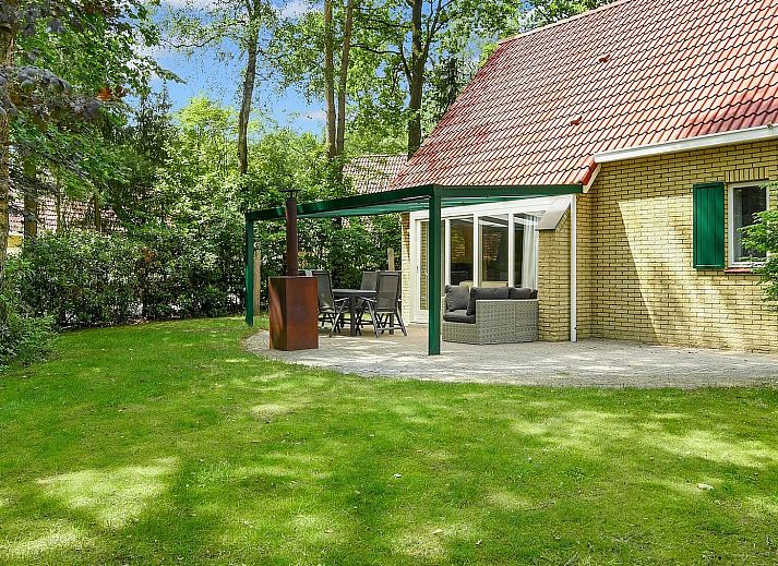 Verblijf 422128 - Vakantiewoning Hart van Brabant - Boshuys met Sauna & Veranda | 6 personen