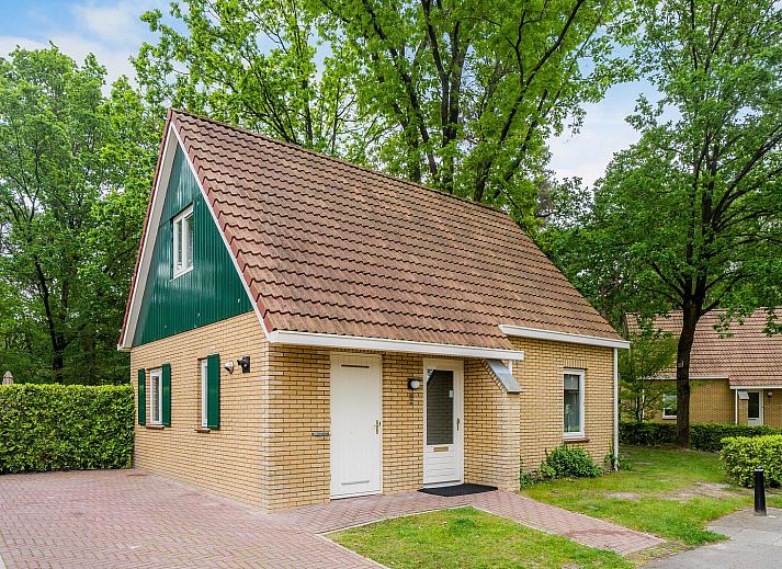Verblijf 422133 - Vakantiewoning Hart van Brabant - Boshuys met Hottub & Sauna | 4 personen