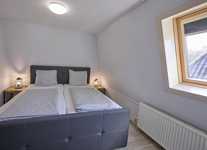 Terras van 't Kaatsheuveltje 1 vakantiehuis in Kaatsheuvel, Hart van Brabant, Noord Brabant met jacuzzi en tuinmeubelen