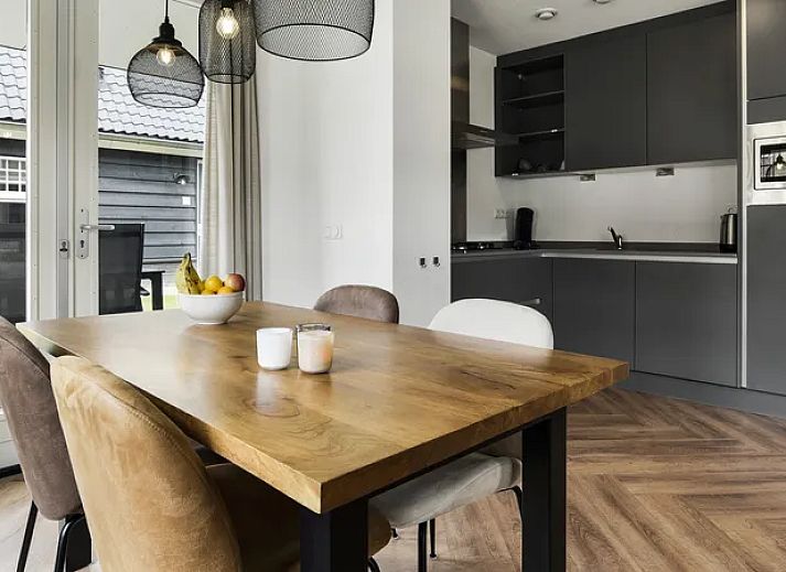 Guest house 422520 - Bungalow Hart van Brabant - Kaatsheuvel | 4-persoons vakantiehuis | 4L