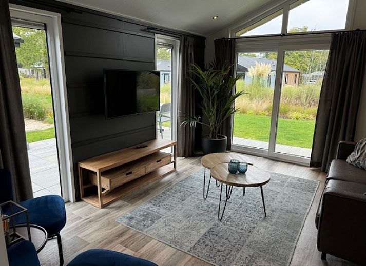 Chalet in Kaatsheuvel mit modernem ueren und Terrasse in Hart van Brabant, Nordbrabant.