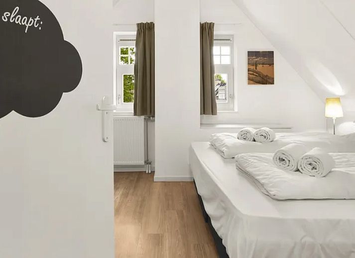 Gezellige woonkamer in Kaatsheuvel | 8-persoons kindervakantiehuis | 8CK, ideaal voor families in Hart van Brabant, Noord Brabant.