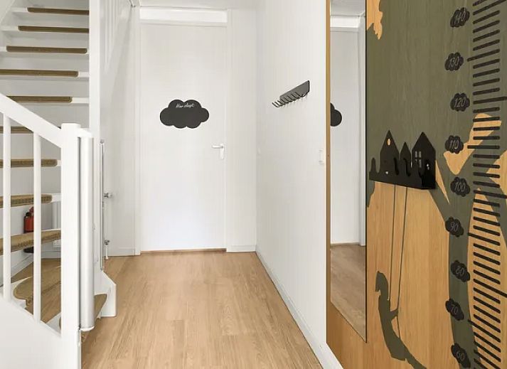 Comfortabele zithoek in Kaatsheuvel | 8-persoons kindervakantiehuis | 8CK, perfect voor ontspanning in Hart van Brabant, Noord Brabant.