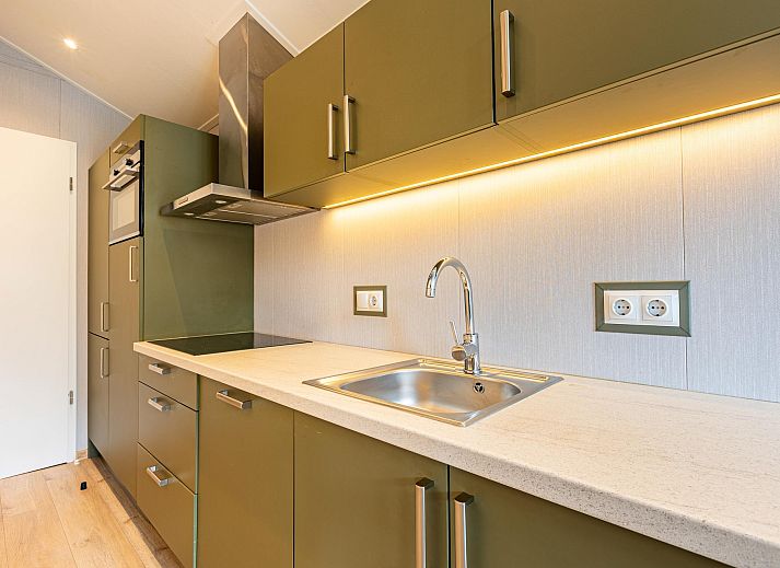 Guest house 422577 - Chalet Hart van Brabant - Chalet in Kaatsheuvel