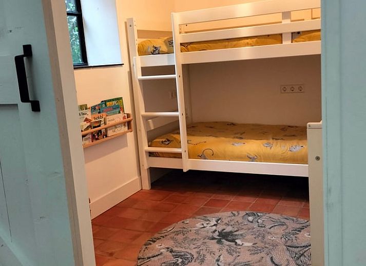 Cozy dining area in Cottage in Kaatsheuvel, vacation home in Kaatsheuvel, North Brabant.