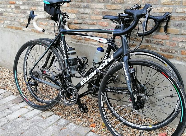 Cozy dining area in Cottage in Kaatsheuvel, vacation home in Kaatsheuvel, North Brabant.
