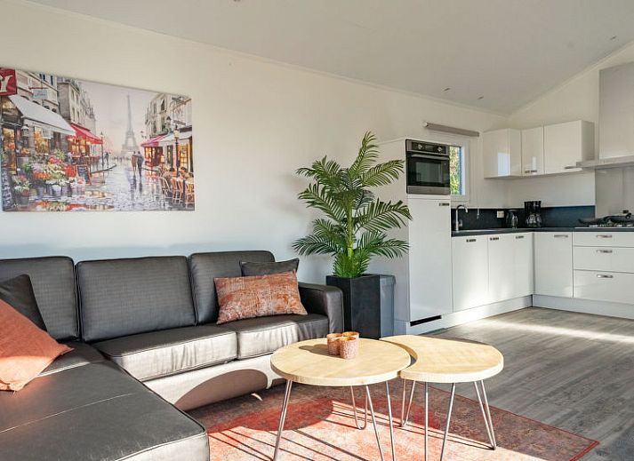 Vakantiehuis Velthorst 4 in Kaatsheuvel biedt een prachtig uitzicht op de groene omgeving van Hart van Brabant.