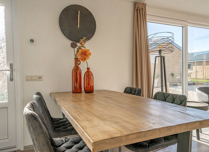 Vakantiehuis Velthorst 4 in Kaatsheuvel biedt een prachtig uitzicht op de groene omgeving van Hart van Brabant.