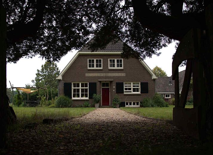 Verblijf 422608 • Vakantiewoning Hart van Brabant • Ruime 12 persoons hoeve op historisch Landgoed Bleijendijk