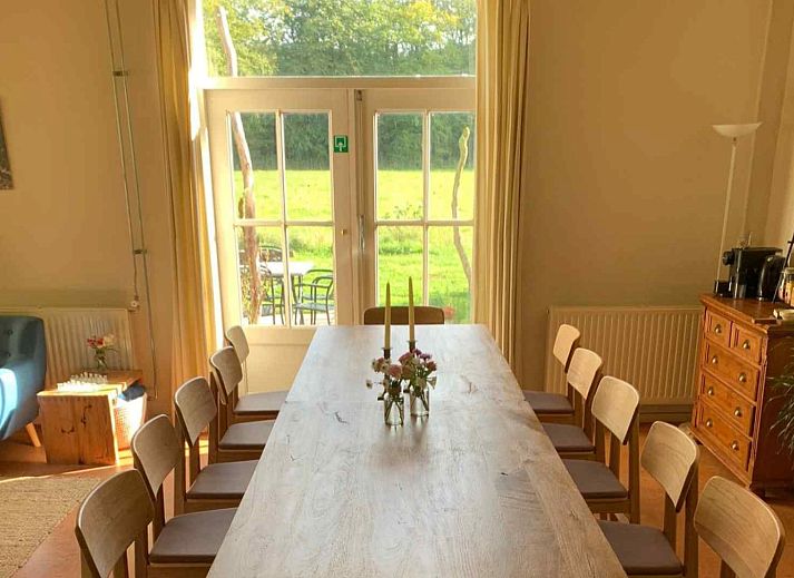 Voll ausgestattete Kueche im Ferienhaus Nb017, Vught, mit Essecke und modernen Annehmlichkeiten.