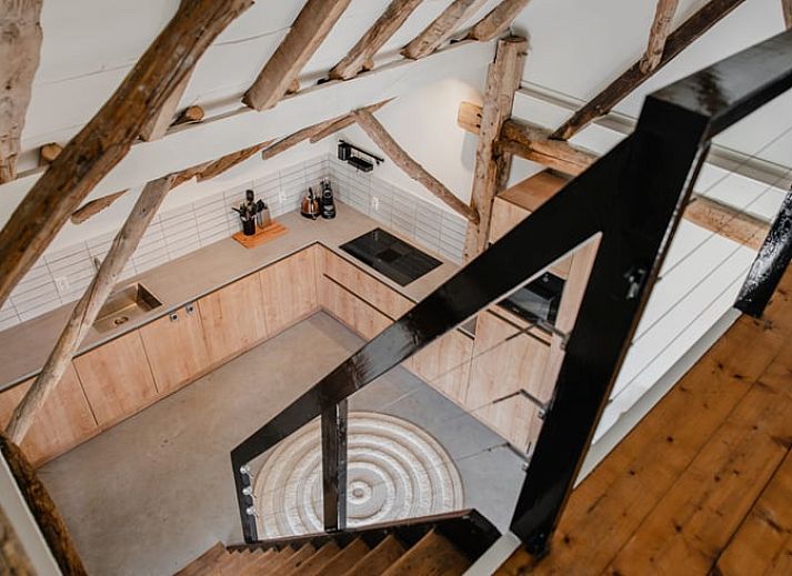 Geniessen Sie die Terrasse des Ferienhauses in Leende, gelegen im Herzen von Brabant, Nordbrabant, mit herrlichem Blick auf die Natur.