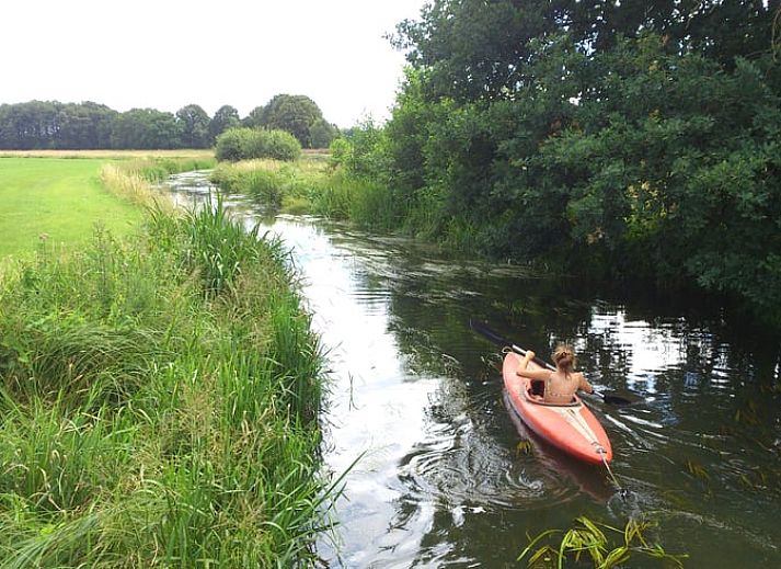 Comfortabele woonkamer in vakantiehuis in Leende, Hart van Brabant, Noord Brabant, met moderne inrichting.