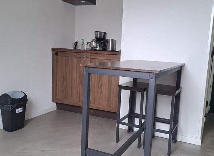 Slaapkamer in Vakantiehuisje in Hank, Noord Brabant, biedt een comfortabele en rustige ruimte voor een ontspannen verblijf in Hart van Brabant.