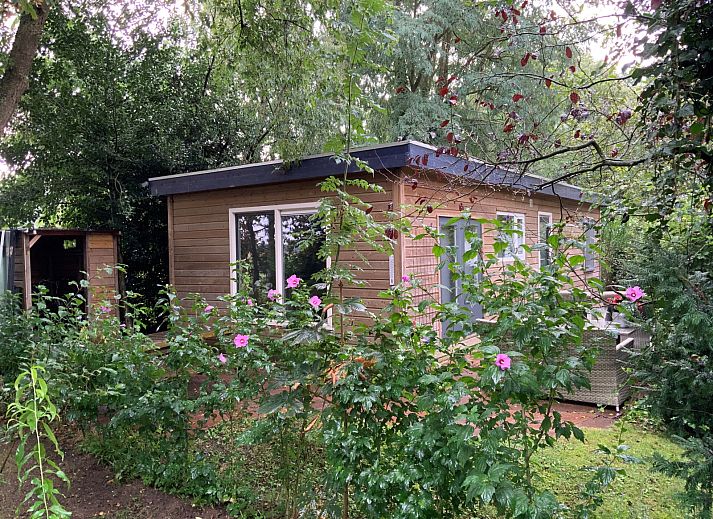 NB085 vakantiehuis in Vinkel, omgeven door groene natuur in Hart van Brabant, Noord Brabant.