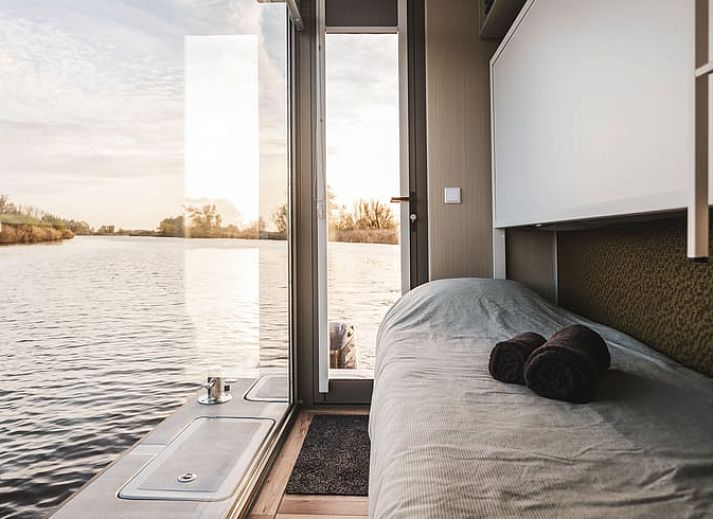 Modernes Ferienhaus Cottage in Woudrichem am Wasser, Nordbrabant.