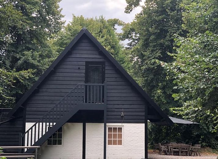 Sfeervolle slaapkamer in Huisje in Loon op Zand, vakantiehuis in Hart van Brabant, Noord Brabant.