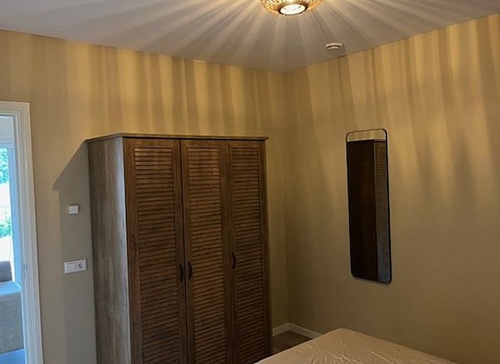 Modernes Wohnzimmer im Ferienhaus in De Moer, Hart van Brabant, Nordbrabant.