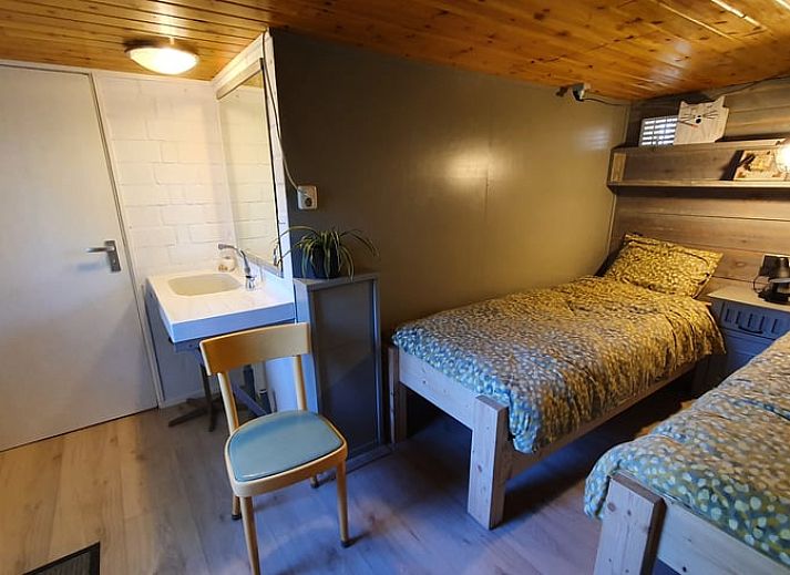 Ontspan op het terras van Vakantiehuisje in Tilburg, Noord Brabant.