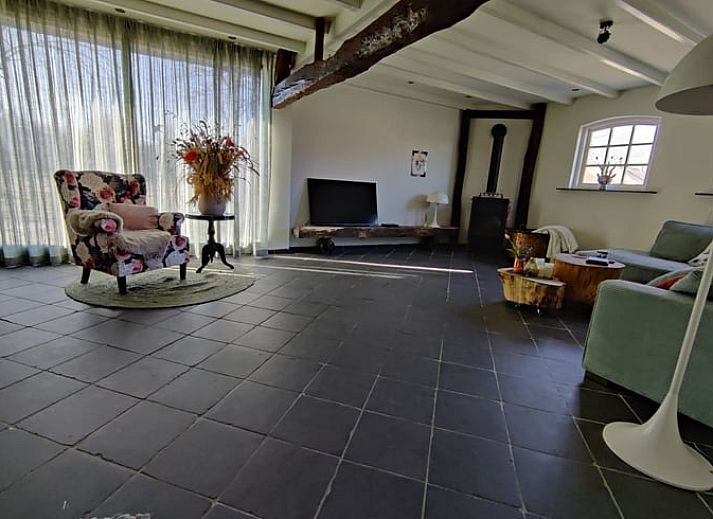 Charming vacation home in Best, located in the heart of Brabant, North Brabant. Enjoy the rustic charm and rural surroundings.