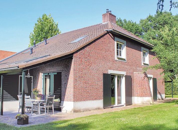 Verblijf 430516 • Vakantiewoning Noordoost Brabant • Vakantiehuis voor 12 personen in Overloon