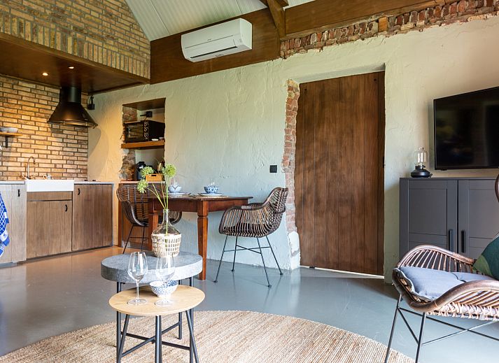 Volledig uitgeruste keuken in vakantiehuis NB090, Volkel, ideaal voor een ontspannen verblijf.