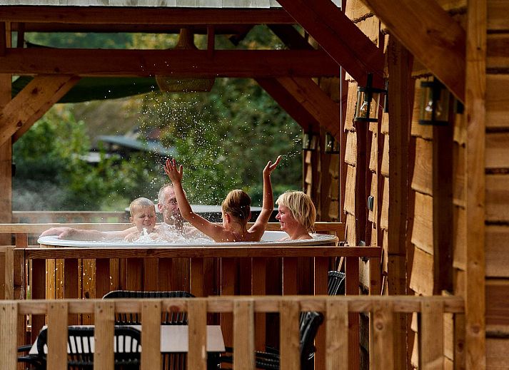 Unterkunft 431914 - Ferienhaus Noordoost Brabant - Boomhut + Jacuzzi