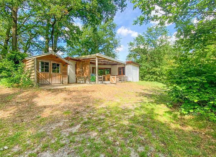 White Bungalow vacation home with veranda in Uden, Northeast Brabant, North Brabant.