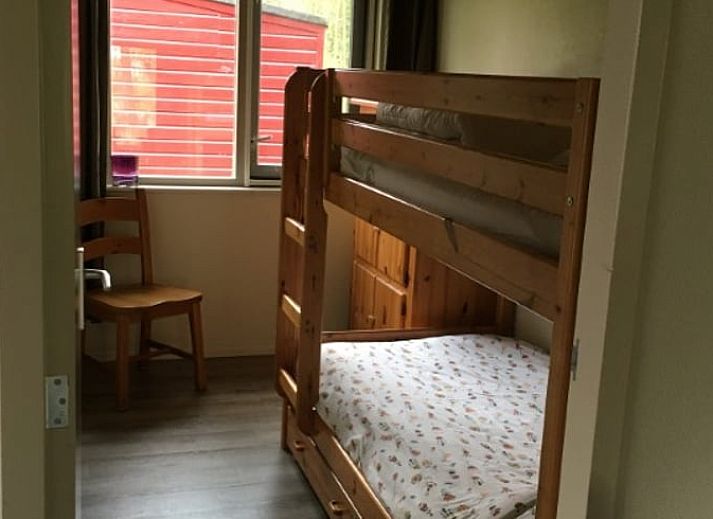 Picnic spot at pond of Cottage in Escharen, vacation home in North Brabant.