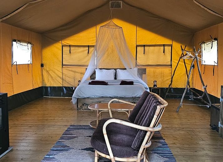 Vacation home in Sint-Oedenrode, glamping lodge surrounded by nature in northeast Brabant.