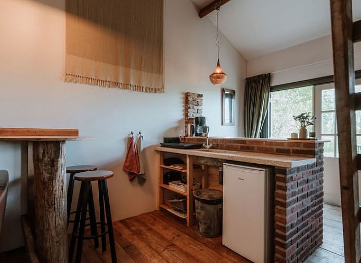 Rustieke loft slaapkamer in Huisje in Sint-Oedenrode, vakantieverblijf in Noord Brabant.