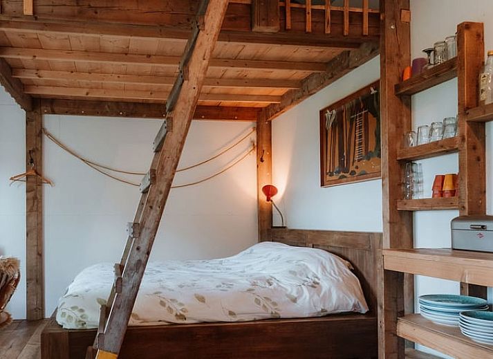 Rustieke loft slaapkamer in Huisje in Sint-Oedenrode, vakantieverblijf in Noord Brabant.