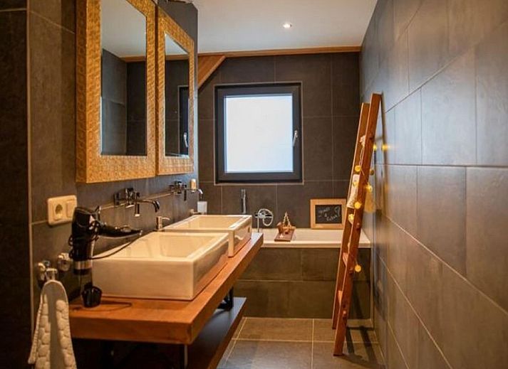 Guest house 440904 - Holiday property West Brabant - Droomeind Villa d'Oro