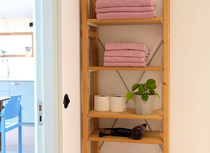 Ferienhaus in Gilze mit sonniger Veranda und Wildblumen, Westbrabant, Nordbrabant.