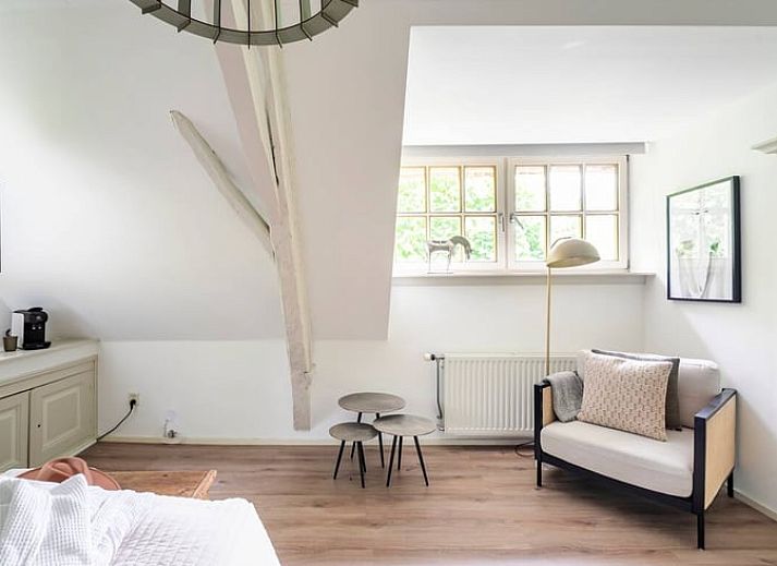 Stijlvolle woonkamer in vakantiehuis in Roosendaal, West Brabant, Noord Brabant.