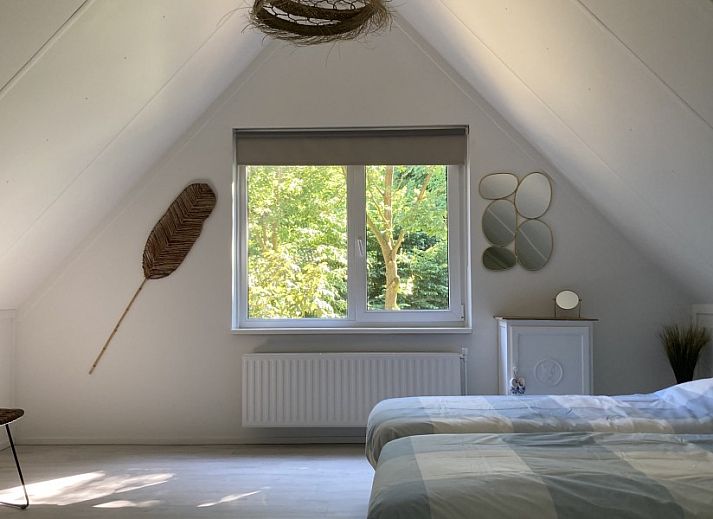 Ontspan in de luxe sauna van Villa Wellness Retreat, een vakantiehuis in Halderberge, West Brabant, Noord Brabant.