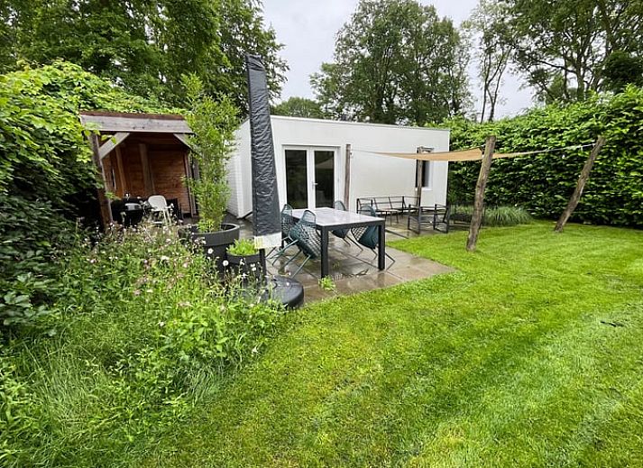 Guest house 442104 - Holiday property West Brabant - Vakantiehuisje in Oosterhout