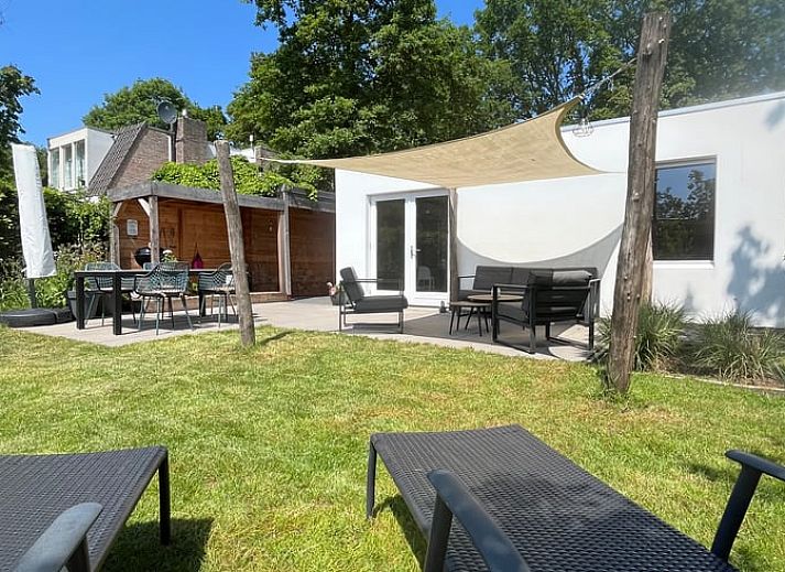 Guest house 442104 - Holiday property West Brabant - Vakantiehuisje in Oosterhout