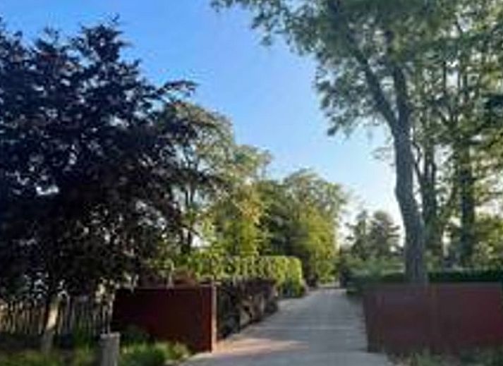 Guest house 442104 - Holiday property West Brabant - Vakantiehuisje in Oosterhout