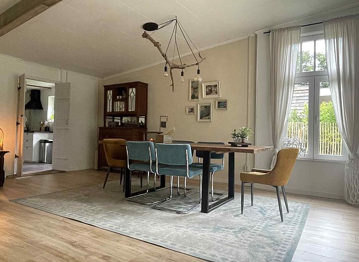 Comfortabele slaapkamer in vakantiehuis NB094, Molenschot, Noord Brabant, met rustgevend interieur.