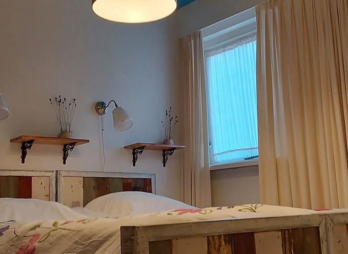 Schattige Veranda von Huisje in Sprundel, einem Ferienhaus im gruenen Westbrabant.