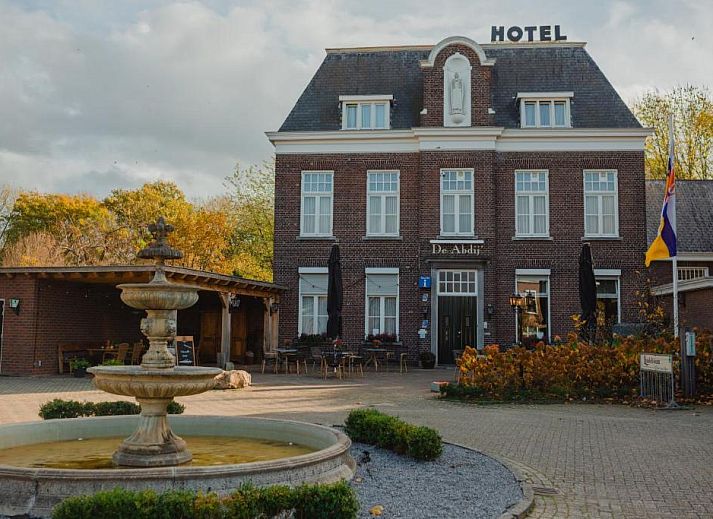 Verblijf 443801 • Vakantie appartement Noord Limburg • Hotel de Abdij