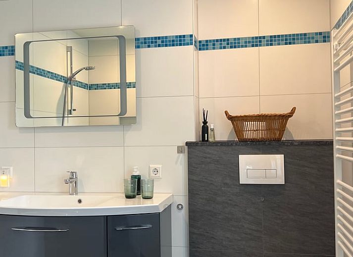 Charming entrance to Holiday home in Strijbeek, bed and breakfast in West Brabant.