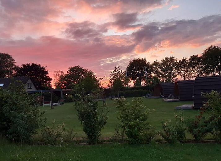 Charming cottage in Terheijden, West Brabant, with cycling and green surroundings.