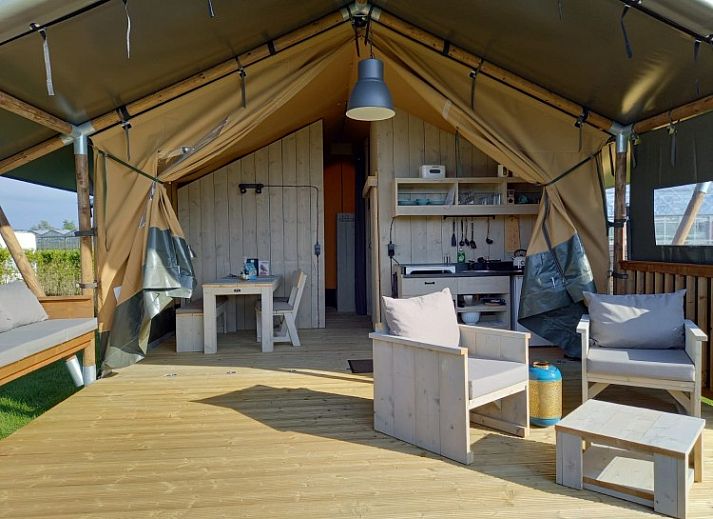 Guest house 4501195 - Tent house Noordzeekust - Luxe ingerichte safaritent
